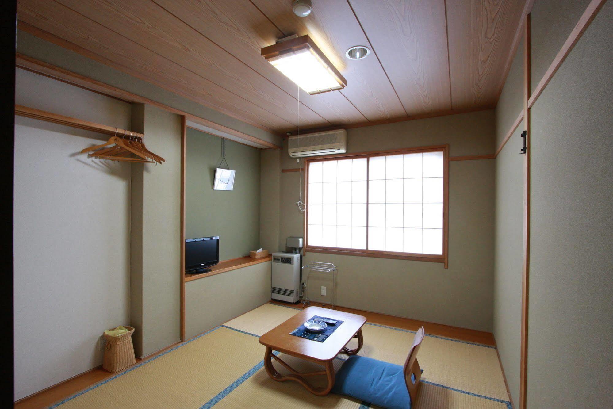 Nozawa Onsen Azegamikan Bagian luar foto